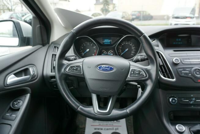 Ford Focus zarejestrowany, ubezpieczony, polski salon