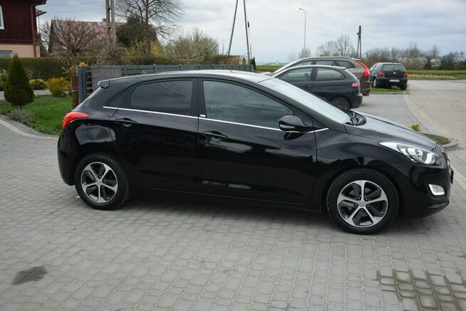 Hyundai i30 1.4B 2016/ Klima/ Grzane Fotele i Kierownica/ 2 KPL KÓŁ/ Sprowadzony