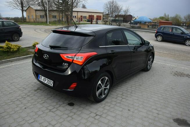 Hyundai i30 1.4B 2016/ Klima/ Grzane Fotele i Kierownica/ 2 KPL KÓŁ/ Sprowadzony