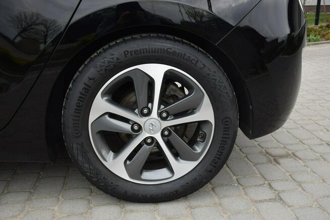Hyundai i30 1.4B 2016/ Klima/ Grzane Fotele i Kierownica/ 2 KPL KÓŁ/ Sprowadzony