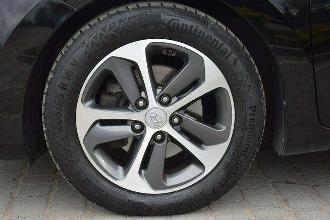 Hyundai i30 1.4B 2016/ Klima/ Grzane Fotele i Kierownica/ 2 KPL KÓŁ/ Sprowadzony