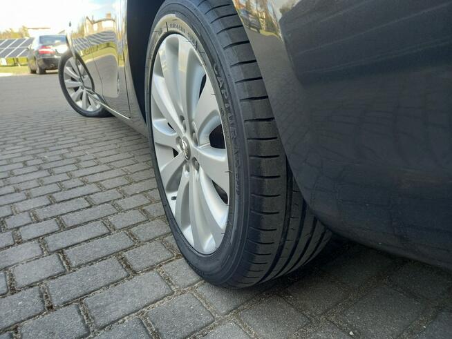 Opel Astra Benzyna Sedan Pół-Skóry 148TysKm Przebiegu Bardzo Zadbana Bezwypadkowa