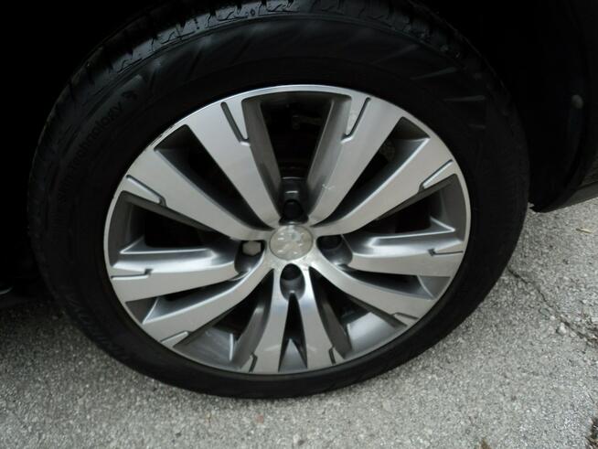 sprzedam ładnego peugeota 3008 1.6 HDI 120KM