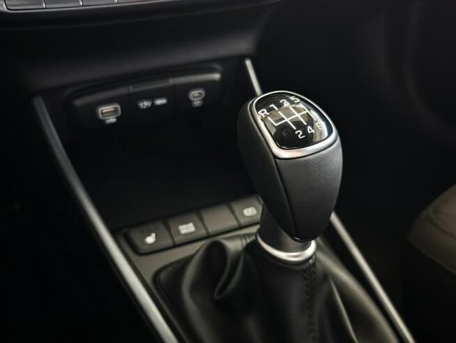 Hyundai i20 1.0 T-GDI 6MT (90KM) PY26 - MODERN BLACK - Wiosenna Wyprzedaż