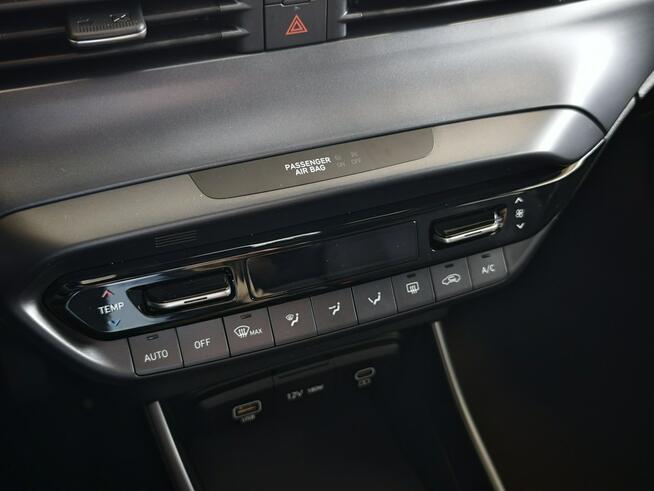 Hyundai i20 1.0 T-GDI 6MT (90KM) PY26 - MODERN BLACK - Wiosenna Wyprzedaż