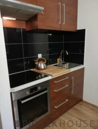 Kawalerka na Bielanach