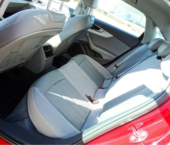 Audi A4 B9 2.0 TDI 2016 – Zadbany, po dużym serwisie, gotowy do jazdy!