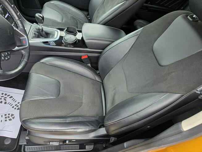 Ford EDGE 2.0 180ps 4x4 Navi Kamera Hak Alusy 20 ST-LINE Manual Gwarancja