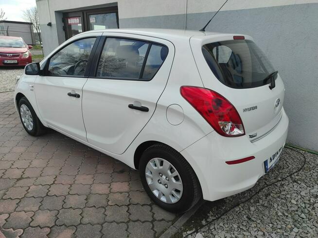 Hyundai i20 klimatyzacja, el. szyby, 5drzwi, LPG, radio CD/AUX, bez turbo, zarejes