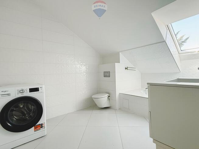 Duża kawalerka w Kamienicy