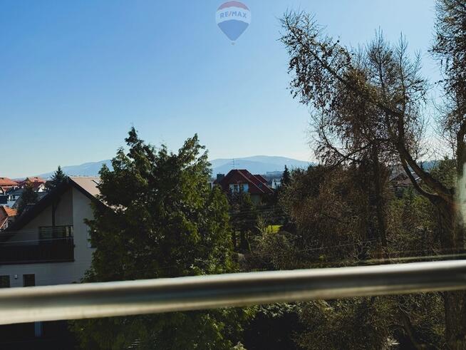 Duża kawalerka w Kamienicy