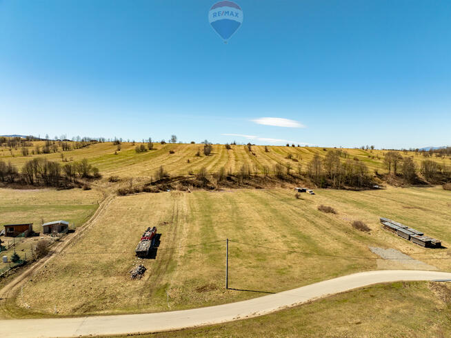 DZIAŁKA BUDOWLANA CHOCHOŁÓW | 877m2