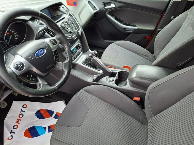 Ford Focus 1.6 benzyna 125 KM ważne opłaty