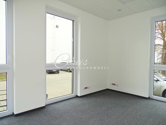 Komfortowe biura - 188, 122,1, 21,8 44,1m2 - możliwość najmu magazynu