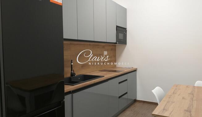 Komfortowe biura - 188, 122,1, 21,8 44,1m2 - możliwość najmu magazynu