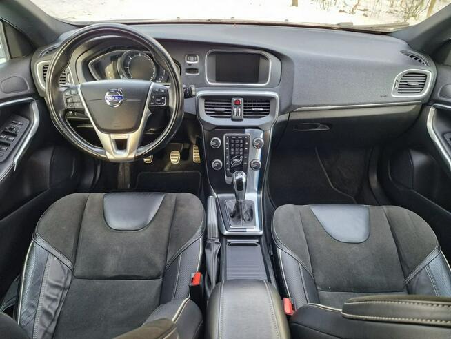 Volvo V40 D2 diesel - 2015r.- r-desing