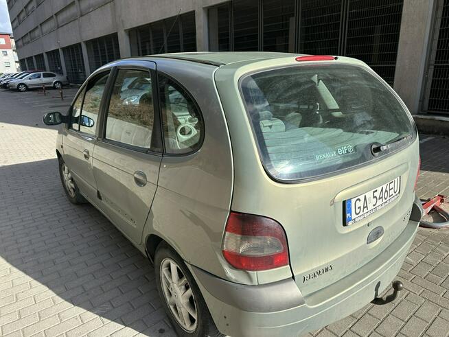 Renault Scenic Po liftingu, hak, alufelgi, 2 szyberdachy, klimatronik, przegl do 2027