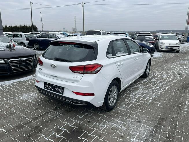 Hyundai i30 1.5l Klimatyzacja czujniki park.