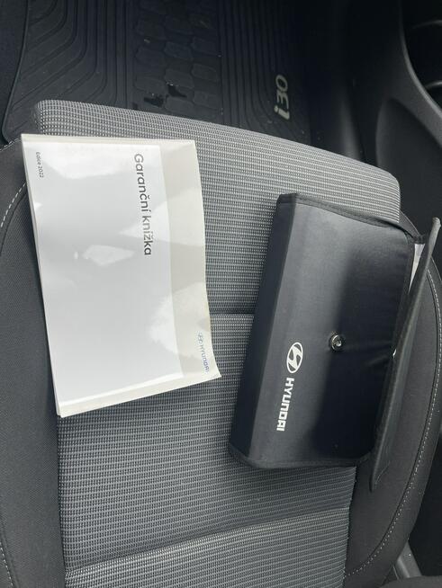 Hyundai i30 1.5l Klimatyzacja czujniki park.