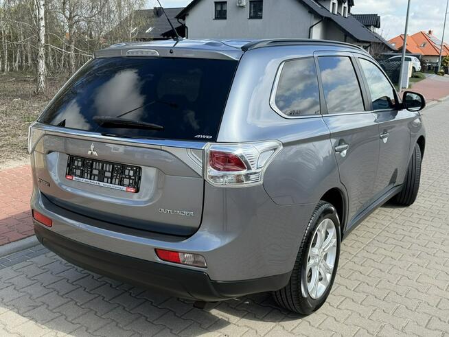 Mitsubishi Outlander 2.2 Diesel 4x4 7 osobowy