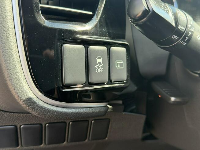 Mitsubishi Outlander 2.2 Diesel 4x4 7 osobowy