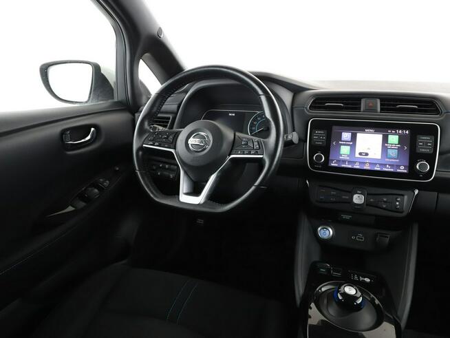 Nissan Leaf FV23% navi kamera ACC