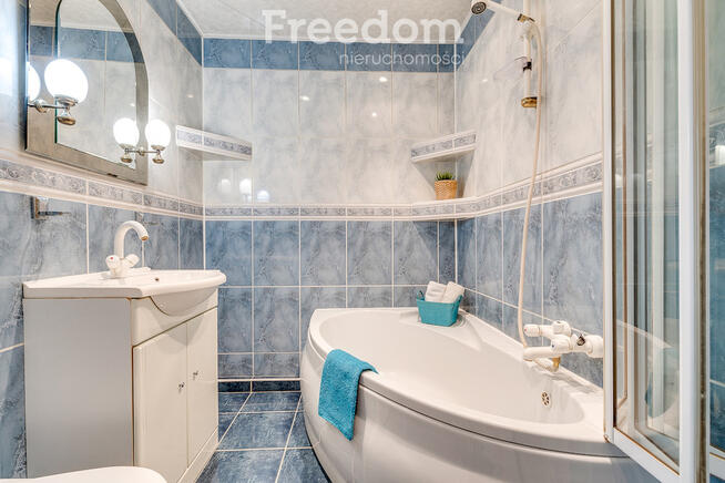 Dwupokojowe mieszkanie z balkonem - Bytków