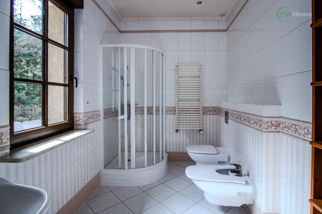 Wolnostojący dom w Sulejówku na działce 2591 m2