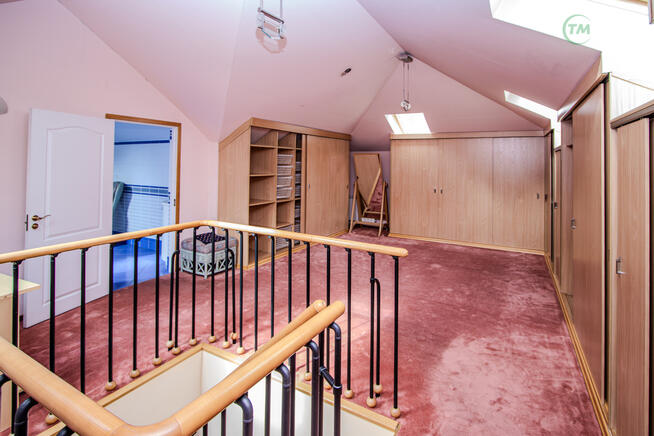 Wolnostojący dom w Sulejówku na działce 2591 m2