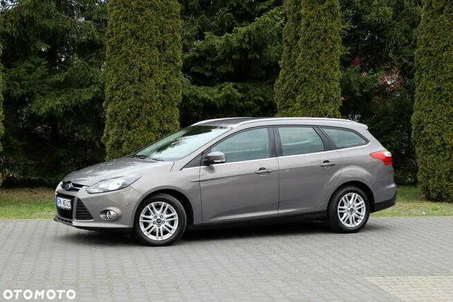 Ford Focus 1.6 TDCi *Klimatronik *Nawigacja*DPF Start-Stopp-System Titanium
