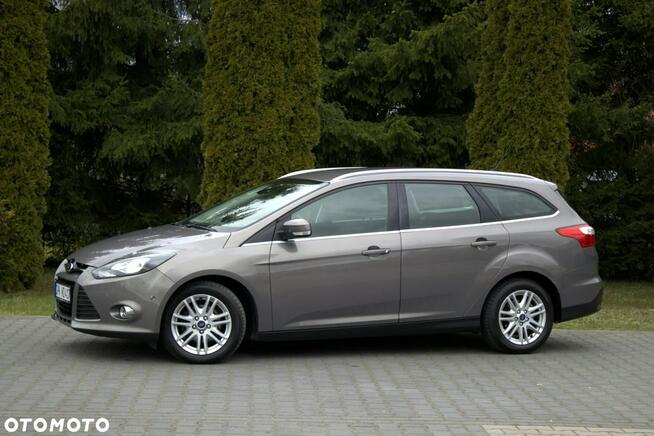 Ford Focus 1.6 TDCi *Klimatronik *Nawigacja*DPF Start-Stopp-System Titanium