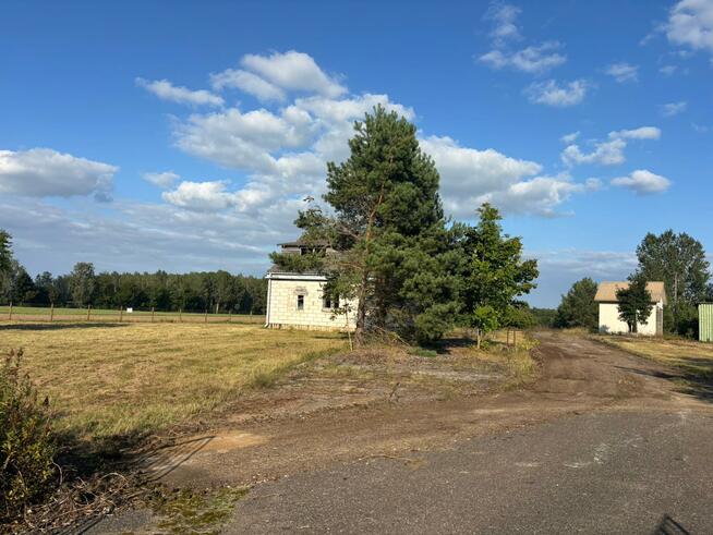 Lokal użytkowy Przytuły, Przytuły Las