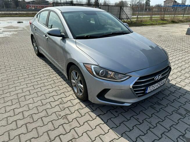 Hyundai Elantra 2.0B, Grzane fotele, Stan Idealny, Zarejestrowany