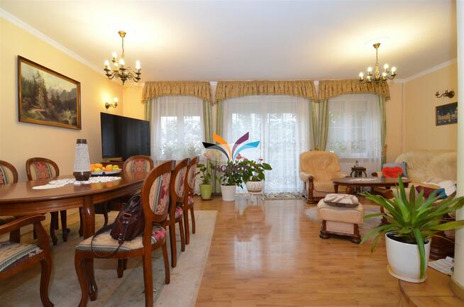 Dom Warszawa Białołęka, Fletniowa