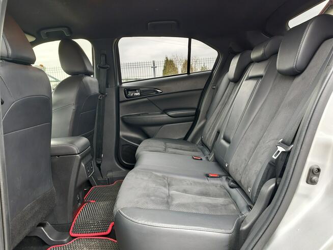 Mitsubishi Eclipse Cross 2.4 188KM Hybrid Plug-In Intense Plus S-AWC 4x4 PHEV -1 Właśc +Opony