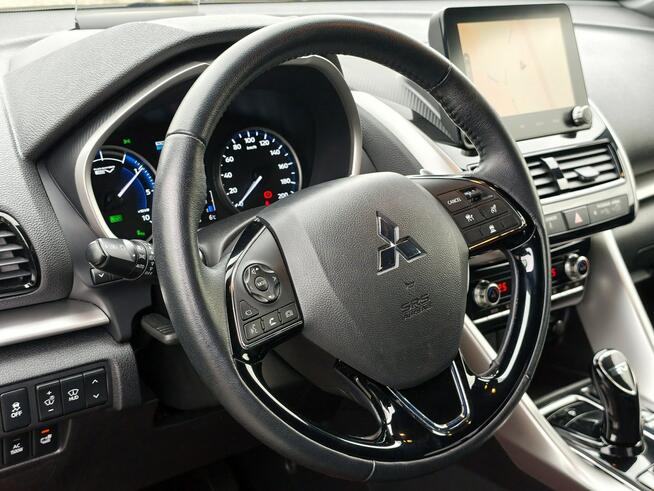 Mitsubishi Eclipse Cross 2.4 188KM Hybrid Plug-In Intense Plus S-AWC 4x4 PHEV -1 Właśc +Opony