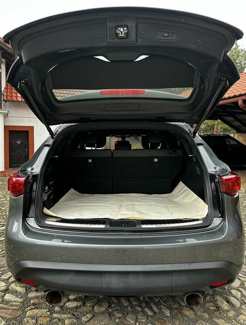 Infiniti QX70 S Premium