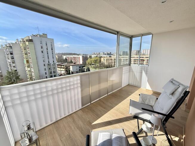 Komfortowe i przestronne 2 pokoje z dużym balkonem