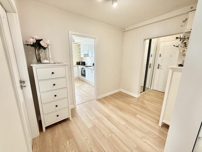 Komfortowe i przestronne 2 pokoje z dużym balkonem