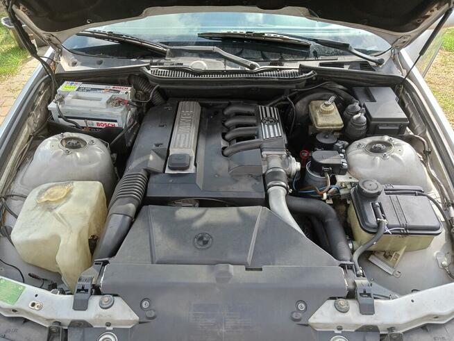 Sprzedam BMW 318tds