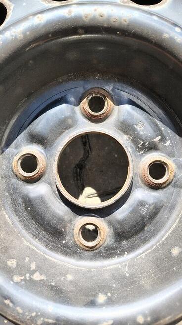 Felgi stalowe 14x5 1/2 z oponami