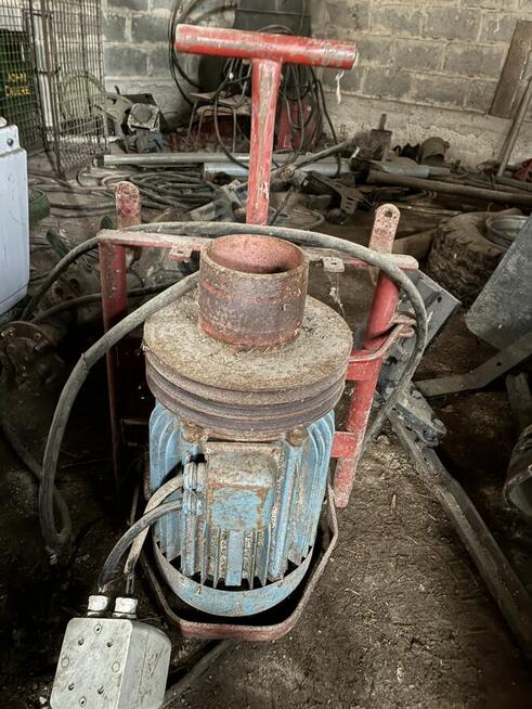 Zamienię widoczny silnik 7.5 KW na migomat