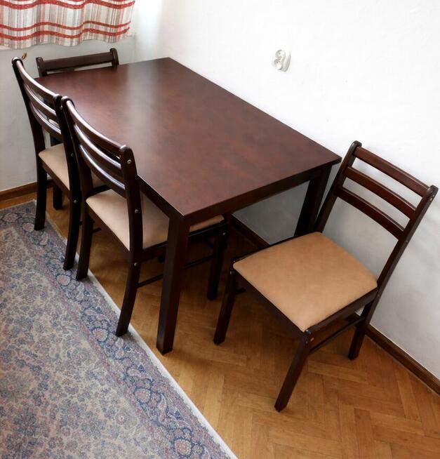 KOMPLET 4 krzesła i stół 100 zł. OKAZJA!