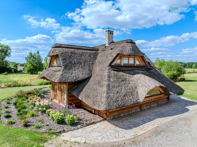 Stylowe siedlisko z domem z bala.