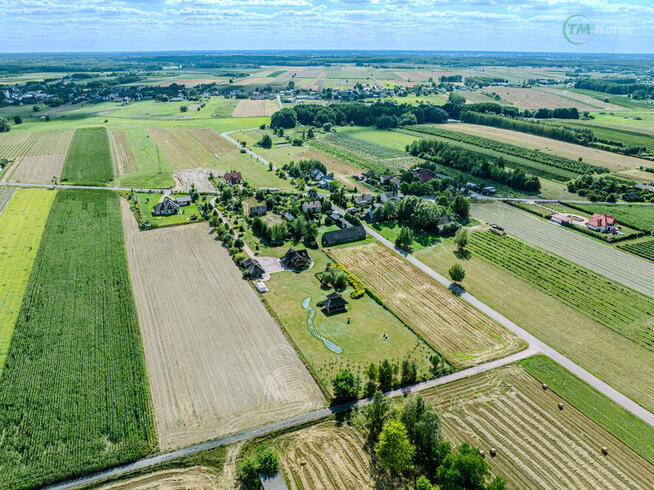 Stylowe siedlisko z domem z bala.