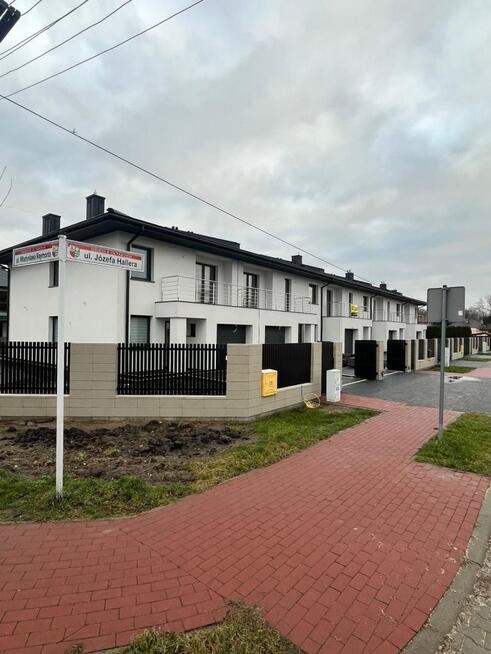 SPRZEDAM DOM W ZAB. SZEREGOWEJ OŻARÓW MAZOWIECKI