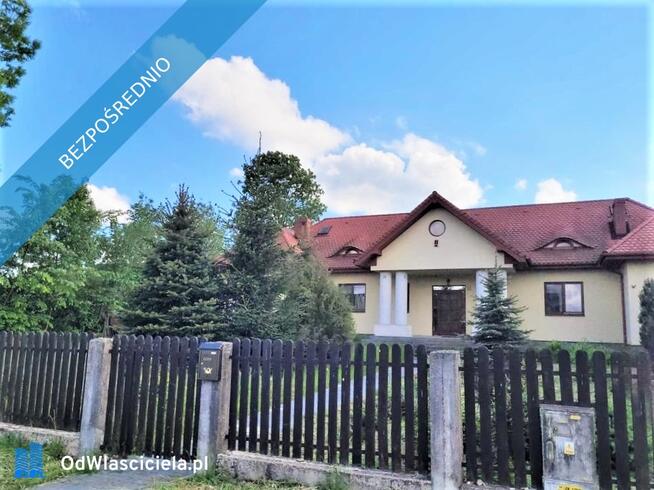 Dom z 2012r na działce 1,77 ha.