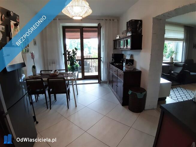 Duży dom i budynki „na biznes”