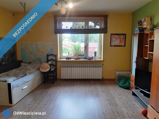 Duży dom i budynki „na biznes”