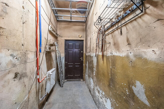 2 pokoje, parter, centrum Brzezin + parking